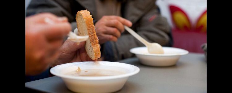 Uden mad og drikke, duer helten ikke.